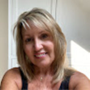 Meet your Posher, Paula